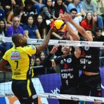 Guarulhos vence Praia Clube e se mantém vivo nos playoffs da Superliga Masculina