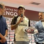 Pedro é homenageado, relembra trajetória no Flamengo e projeta mais conquistas