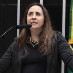 Saída de Adriana Ventura reforça articulação da oposição na eleição para o TCU