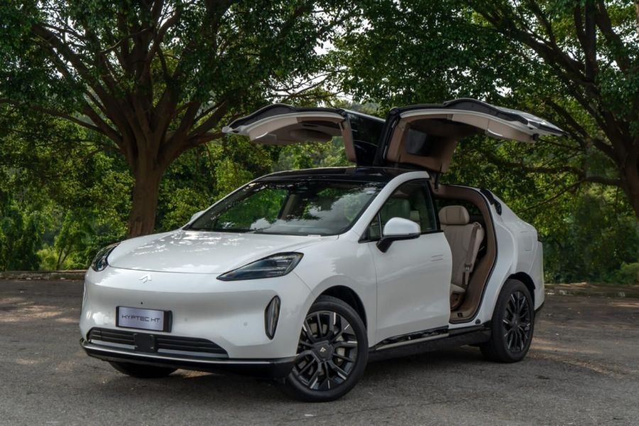 GAC Hyptec HT 2027 tem asas de gaivota e só falta "voar"