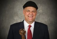 NBA lamenta morte de Oscar Schmidt, lenda do basquete mundial, morto aos 68 anos