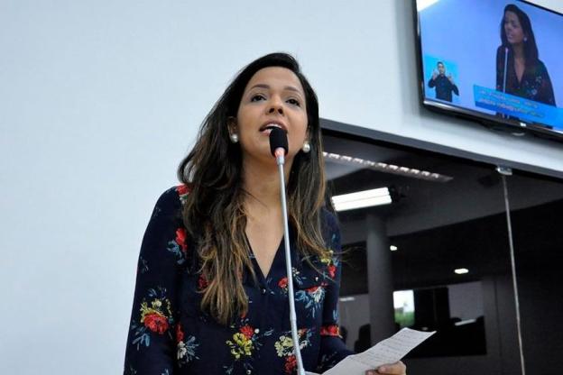 Impasse no PL teve aliada de Michelle cotada para vice de Flávio Bolsonaro