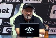 Cuquinha faz constatação sobre momento do Santos e sai em defesa de Neymar