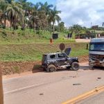 Morre motorista de carro que bateu em carreta na BR-040, em MG