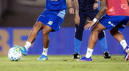 Calções do Cruzeiro no jogo contra o Goiás • Matheus Dutra/Cruzeiro