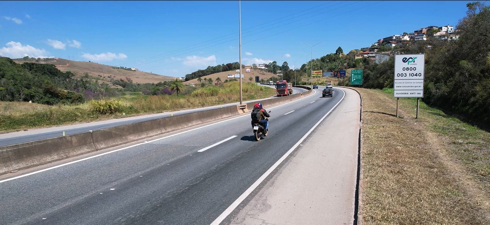 BR-040 registra aumento de 20% no tráfego e duas mortes durante o feriado de Tiradentes