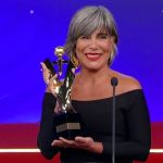 Glória Pires é homenageada no Troféu Imprensa 2026: 'Que honra'