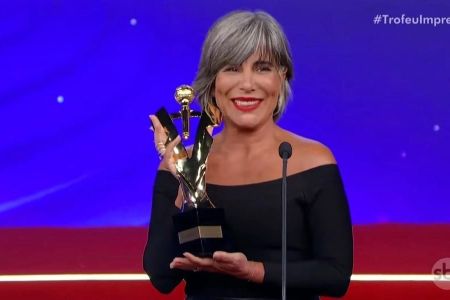 Glória Pires é homenageada no Troféu Imprensa 2026: 'Que honra'