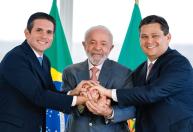 Lula articula com Congresso fim da 'taxa das blusinhas'