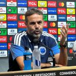 Artur Jorge destaca paciência do Cruzeiro e exalta triunfo sobre o Boca: 'Justíssimo'