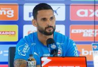 Artilheiro do Bahia, Willian José convive com críticas e avalia renovação