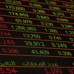 Mercados seguem reféns da guerra entre EUA e Irã | Rita Mundim