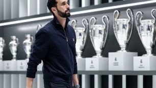 Arbeloa expõe crise do Real Madrid e aposta tudo em decisão com o Bayern