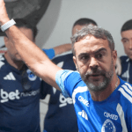 Cruzeiro: veja o recado de Artur Jorge no vestiário antes da vitória sobre o Remo