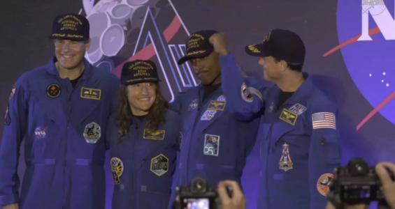 Reid Wiseman, Victor Glover, Christina Koch e Jeremy Hansen falaram sobre missão
