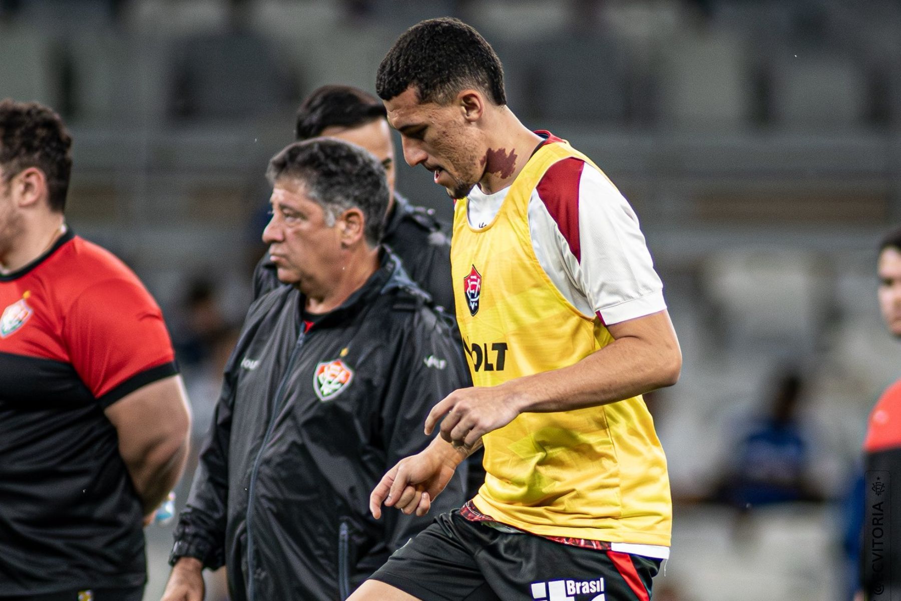 Jair Ventura perde pilares e terá ‘dor de cabeça’ para escalar o Vitória