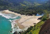 Ilhabela retoma taxa ambiental e muda acesso de turistas