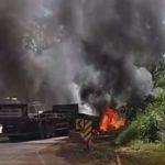 Motociclista morre em acidente com carreta na BR-040, em Itabirito; veículo pega fogo