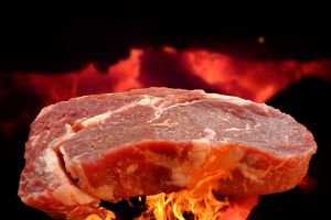 Preços da carne bovina não terão grandes quedas para o consumidor, diz a B3
