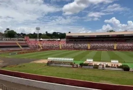 Estádio Santa Cruz, em Ribeirão Preto