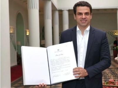 Castellar Neto toma posse como secretário de Estado de Governo