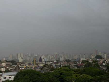 Grande BH pode ter chuva e frio na próxima semana