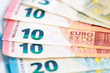 Os novos títulos serão emitidos em três tranches