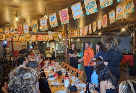 Jornalistas, radialistas e asessores de imprensa participaram do evento em Montes Claros, nesta terça-feira (31) • Janaina Sacerdote/ Itatiaia