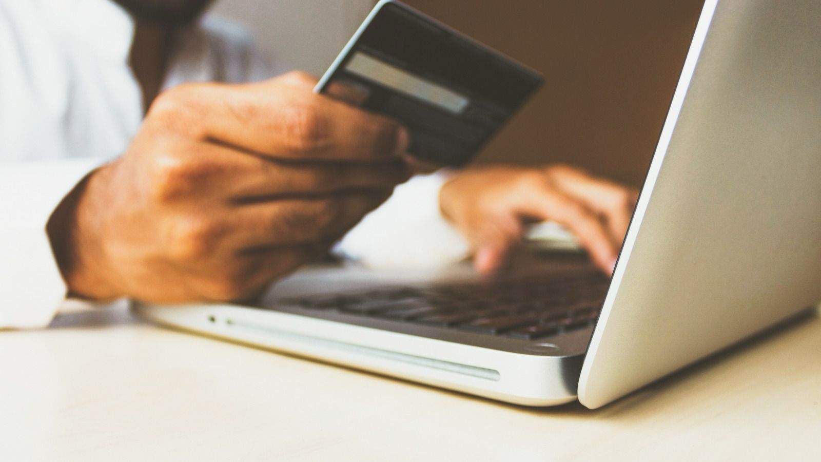 Como pagar contas online com segurança e praticidade