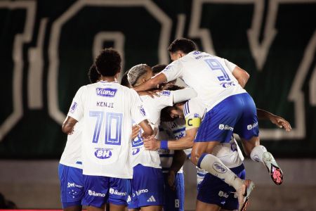 Cruzeiro empatou fora de casa com o Goiás