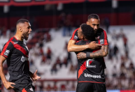 Atlético-GO vence Avaí, sobe na tabela e sai da zona de rebaixamento da Série B