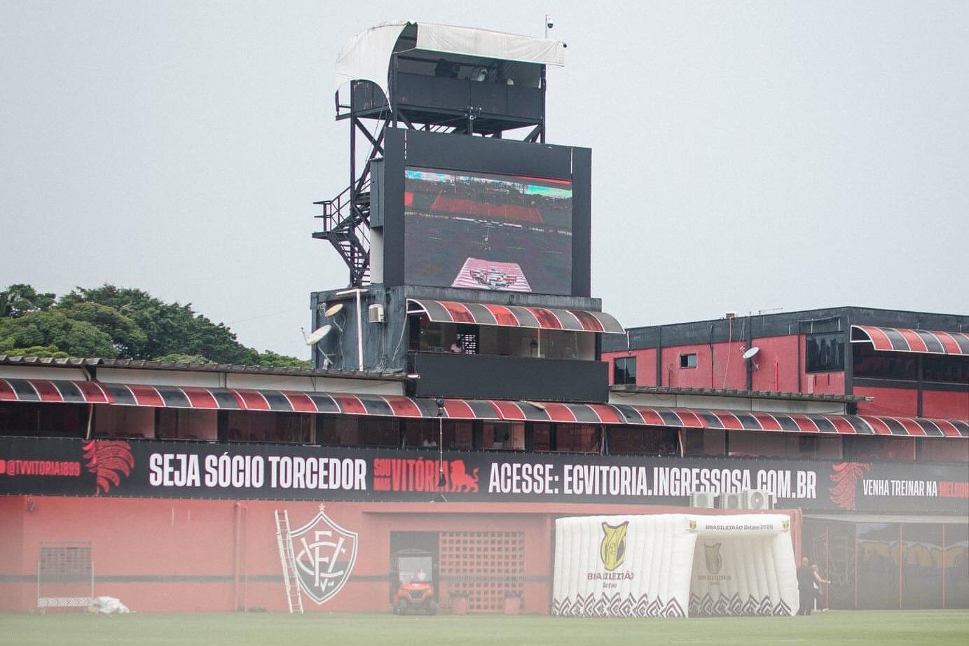 Vitória x São Paulo: veja escalações para jogo da 11ª rodada do Brasileirão