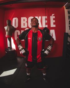 Nova camisa do Vitória fabricada pela Volt Sport