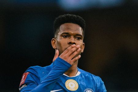 Estêvão em ação pelo Chelsea na temporada 2025/2026