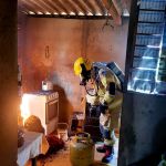 Explosão após troca de botijão assusta moradores em Bonito de Minas