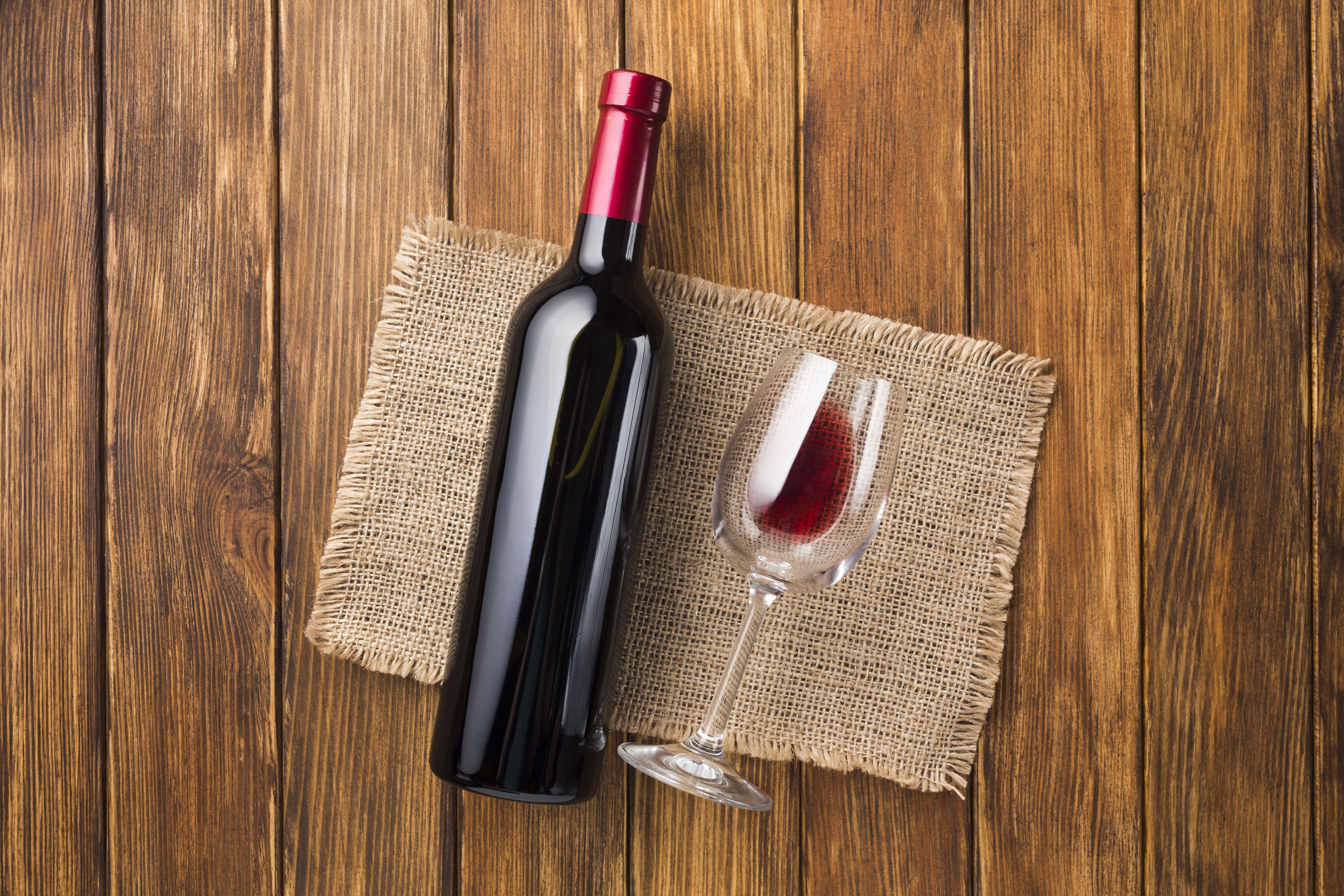 Para que serve o ‘buraco’ no fundo das garrafas de vinho?