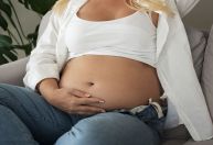 Gravidez após os 40: especialista explica riscos e avanços da medicina