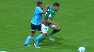 Conmebol divulga áudio do VAR de pênalti marcado para o Palmeiras