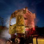 Incêndio atinge cavalo mecânico na MGC-135, próximo ao km 473