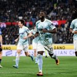 Juventus bate Atalanta e alcança zona de classificação da Champions League