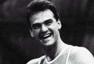 Náutico, Santa Cruz e Sport prestam homenagens após morte de Oscar Schmidt