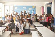 Estudantes de escolas municipais em Timóteo recebem kits de escovação