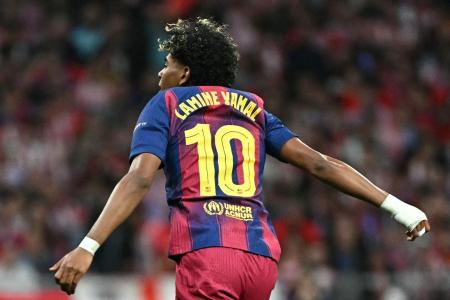 Lamine Yamal em ação pelo Barcelona em 2026