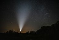 Chuva de meteoros Líridas tem pico nesta noite; veja como acompanhar