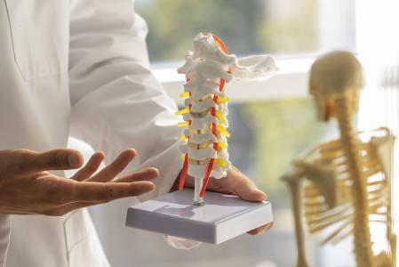 Lesão medular pode deixar pacientes paraplégicos o tetraplégicos