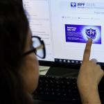 Saiba quem recebe o 2º lote da restituição do Imposto de Renda 2026