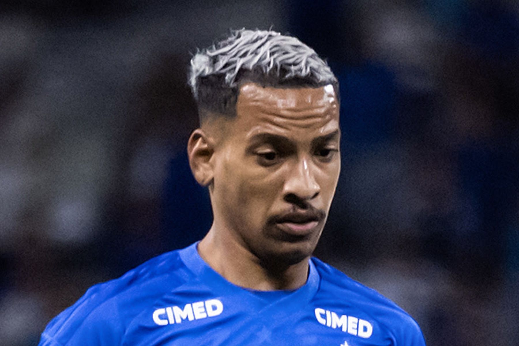 Árbitro veta 'amuleto' de Matheus Pereira na estreia do Cruzeiro na Libertadores