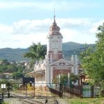 Evento gratuito com circo e música acontece em Mariana neste sábado (25)
