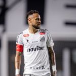Galvão Bueno reage à vitória do Santos contra o Atlético e destaca Neymar