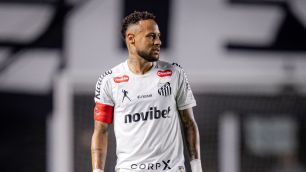 Galvão Bueno reage à vitória do Santos contra o Atlético e destaca Neymar